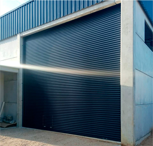 Porta de Enrolar 
        chapa lisa industrial
        