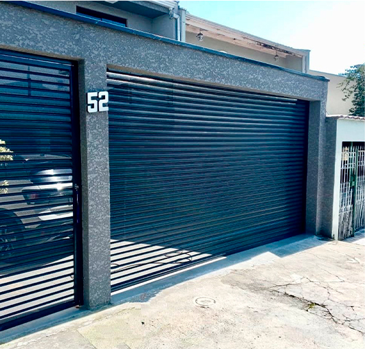 Porta de Enrolar 
        Transvision residencial
        